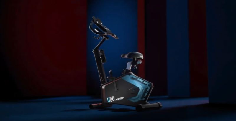 Vélo stationnaire Sportop U50 présenté par le fabricant